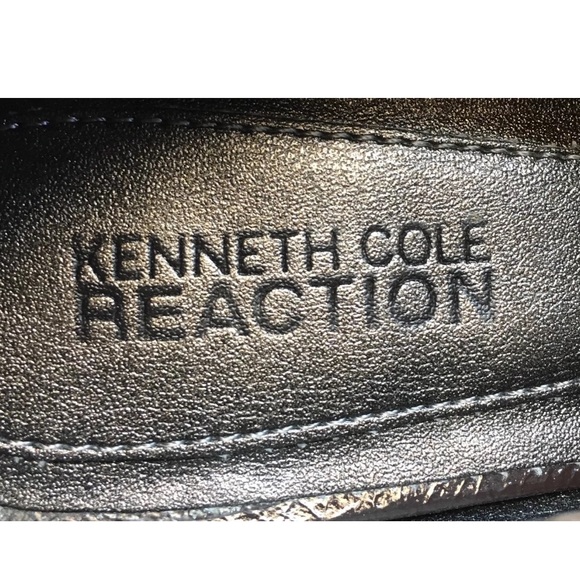 KENNETH COLE Patent Leather Lace-Up Oxford Heels - Picture 4 of 9